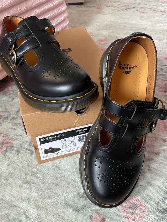 Dr. Martens Shoes - Dr. Martens Mary Jane sz8 like new